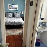 Incantevole E A Due Passi Dal Centro Homestay