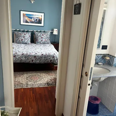 Incantevole E A Due Passi Dal Centro 홈스테이