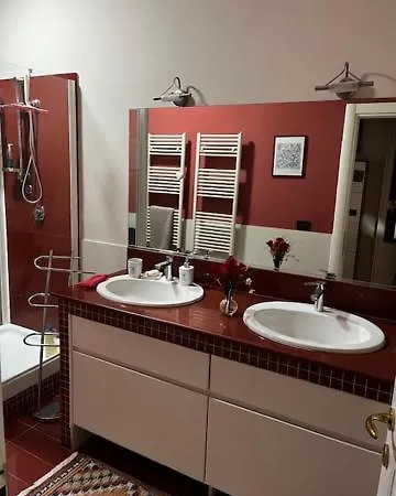 홈스테이 Incantevole E A Due Passi Dal Centro 팔레르모